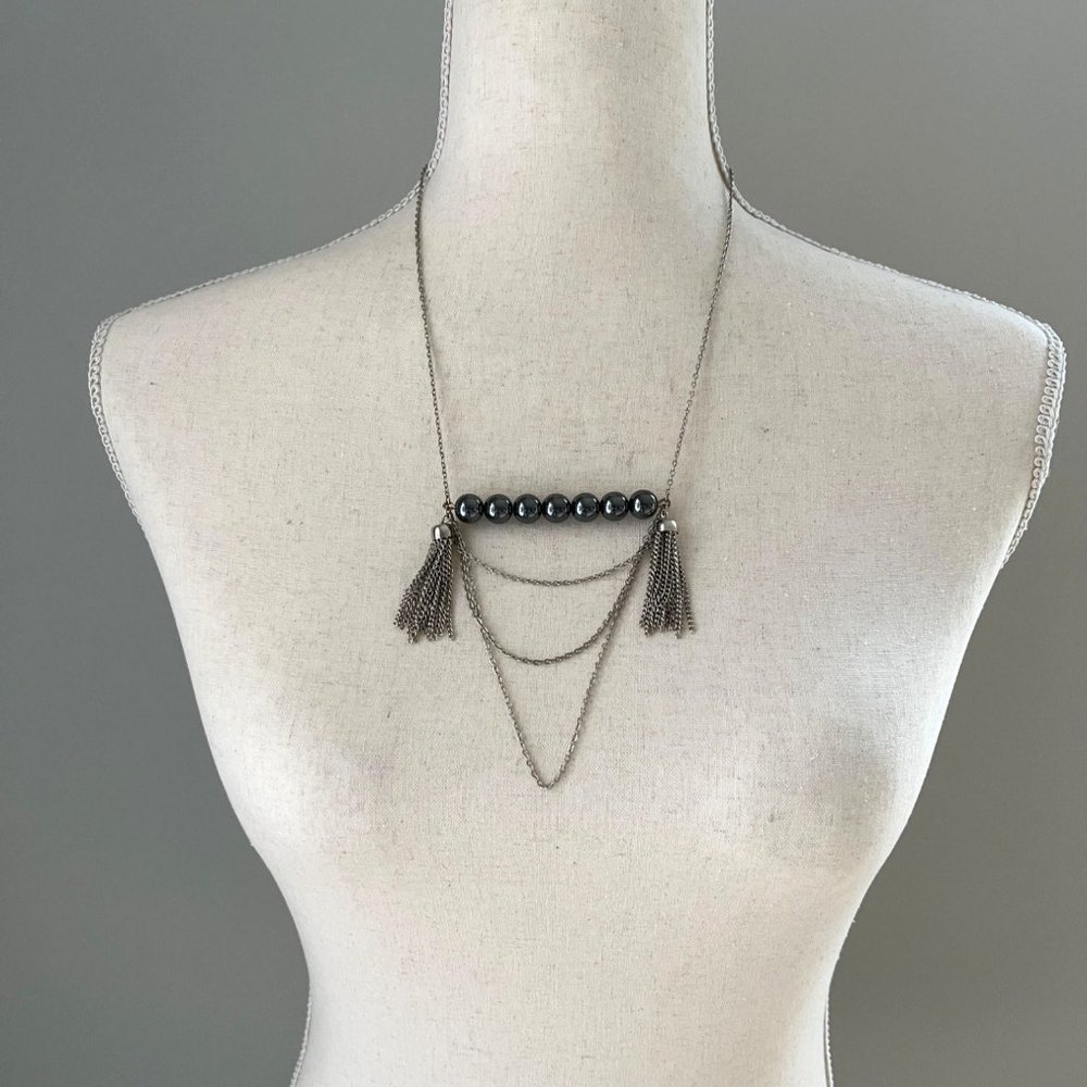 */$25 Contemporary Moss Mills Silver Tone Chain Tassel Beads Bib Necklace  21"